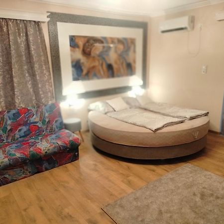 Marikalak Apartamento Keszthely Exterior foto